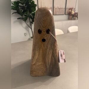 Becki Owens Viral Halloween Wooden Ghost